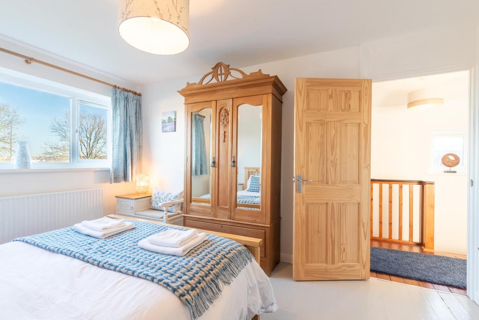 Port View House 3-Bedroom Self Catering Family Home With Garden Near Cardiff Exteriér fotografie